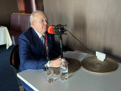 Андрей Назаров в Петербурге рассказал о предстоящем Форуме регионов России и Беларуси