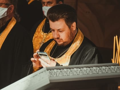 Священник из Омска призвал к раскаянию лидера ДДТ Шевчука после речи о Родине в Уфе