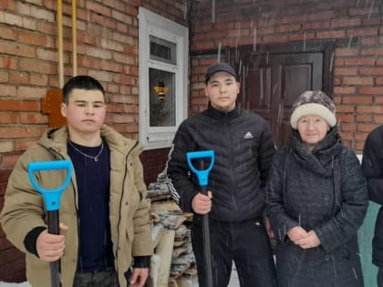 Волонтёры Штаба имени Минигали Шаймуратова помогли пенсионерке