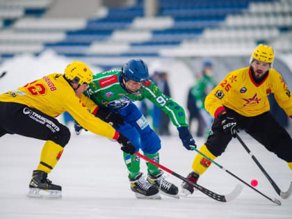 «Кировец» пропустил от «СКА-Нефтяник»»  13 мячей