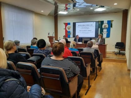 В Кировском районе с опекунами обсудили актуальные вопросы