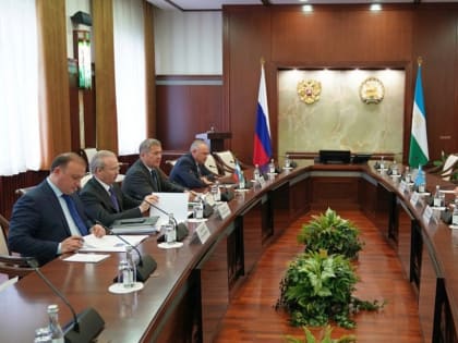 Радий Хабиров провел рабочую встречу с губернатором Ульяновской области Алексеем Русских