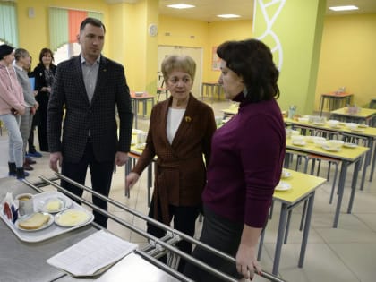 В рамках партпроекта «Новая школа» прошел мониторинг качества питания в школе Уфимского района