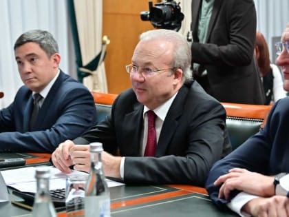 Андрей Назаров рассказал Борису Чернышову о реализации проекта «Наука и университеты»