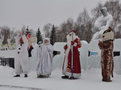 Новогодняя афиша на 7 января