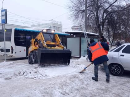 Труд коммунальных служб района