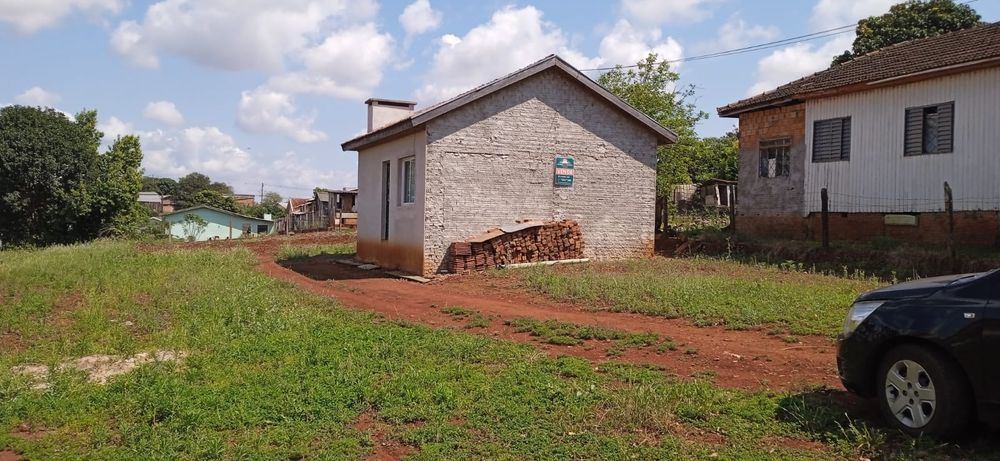 casa em Centro, Independência, RS - 🔖 À VENDA | CASA COM TERRENO AMPLO NO CENTRO DE INDEPENDÊNCIA/RS