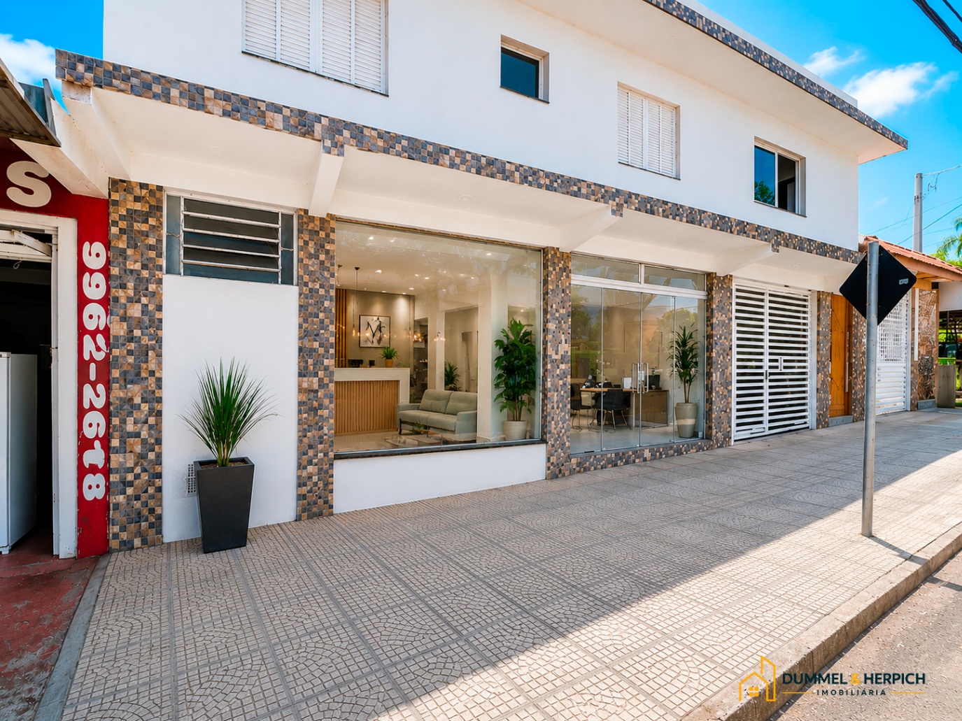 sala_comercial em Centro, Três de Maio, RS - 🔑 ALUGUE | SALA COMERCIAL NO CENTRO DE TRÊS DE MAIO