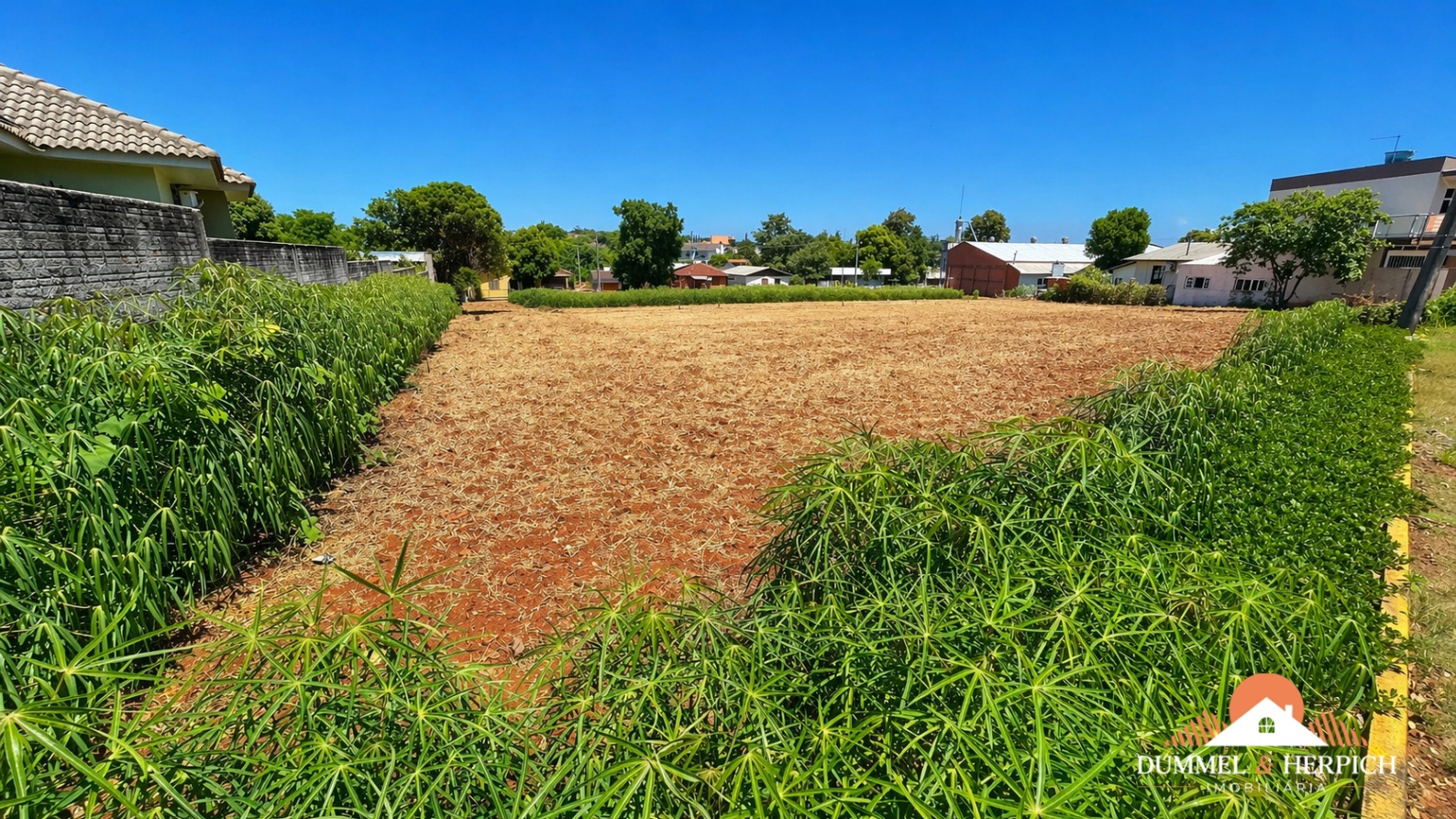 terreno em Pio XII, Três de Maio, RS - 🔖 À VENDA | TERRENO AMPLO NO BAIRRO PIO XII EM TRÊS DE MAIO