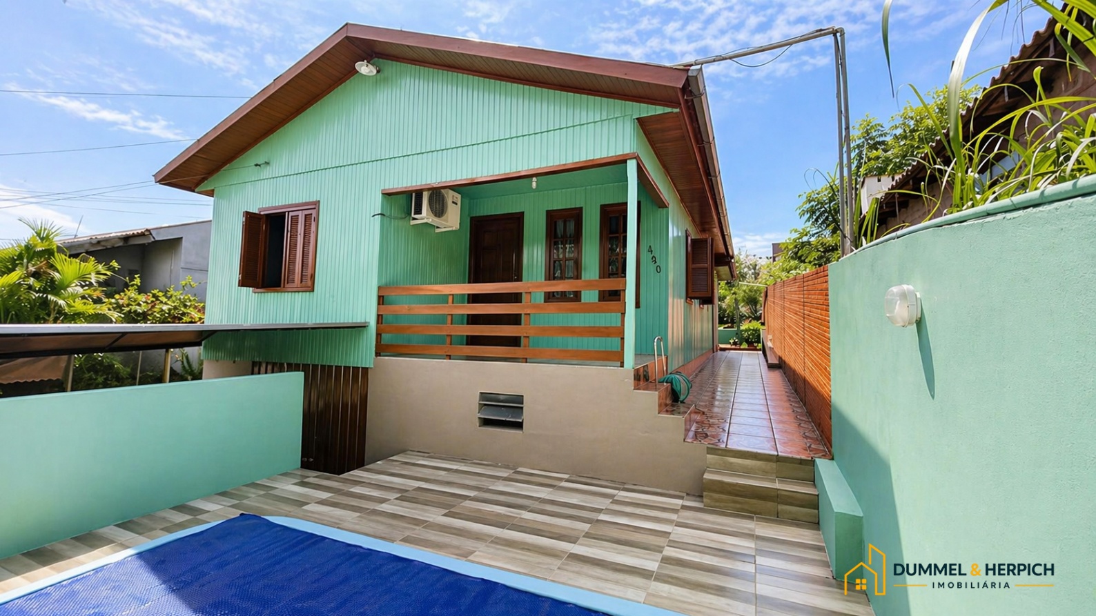 casa em Pio XII, Três de Maio, RS - 🔖 À VENDA | CASA COM PISCINA E ENERGIA SOLAR NO BAIRRO PIO XII EM TRÊS DE MAIO