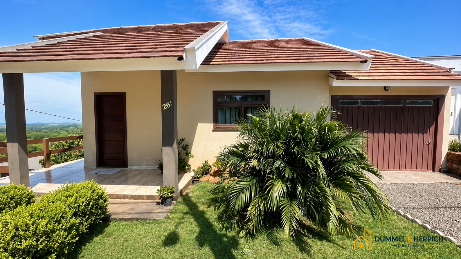 casa em Medianeira, Três de Maio, RS - 🔖 À VENDA | CASA COM SUÍTE NO BAIRRO MEDIANEIRA EM TRÊS DE MAIO