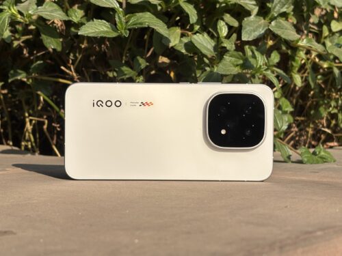 iQOO Brings Its First iQOO 15 Pop-Up Experience To Bengaluru