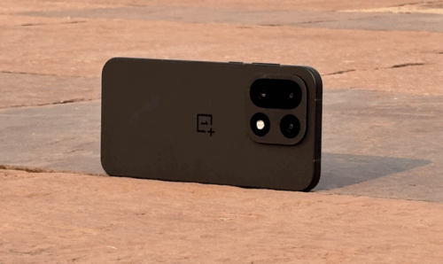 OnePlus 15 7300mAh Battery That Never Stops