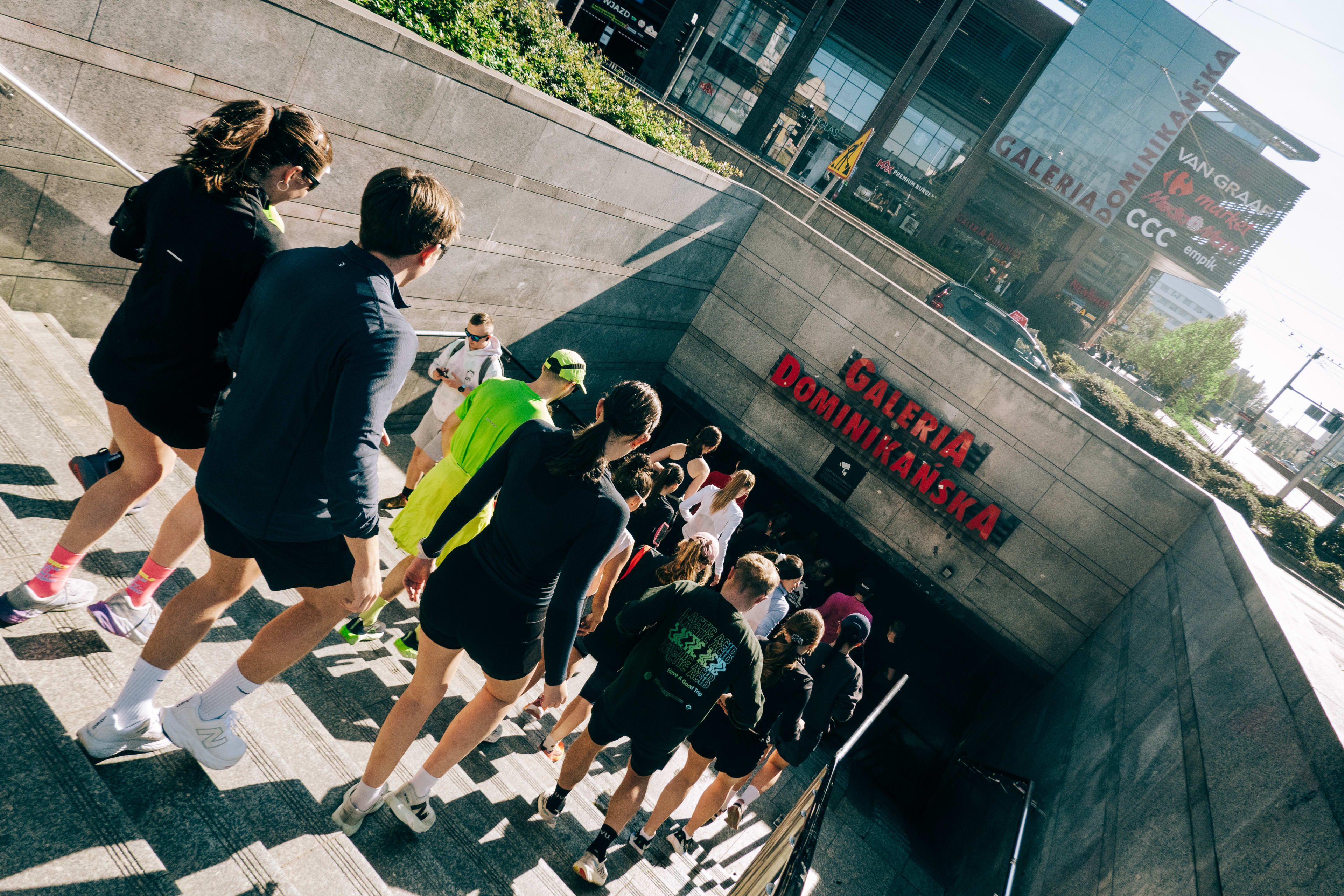 Runners exploring new routes and creating memories