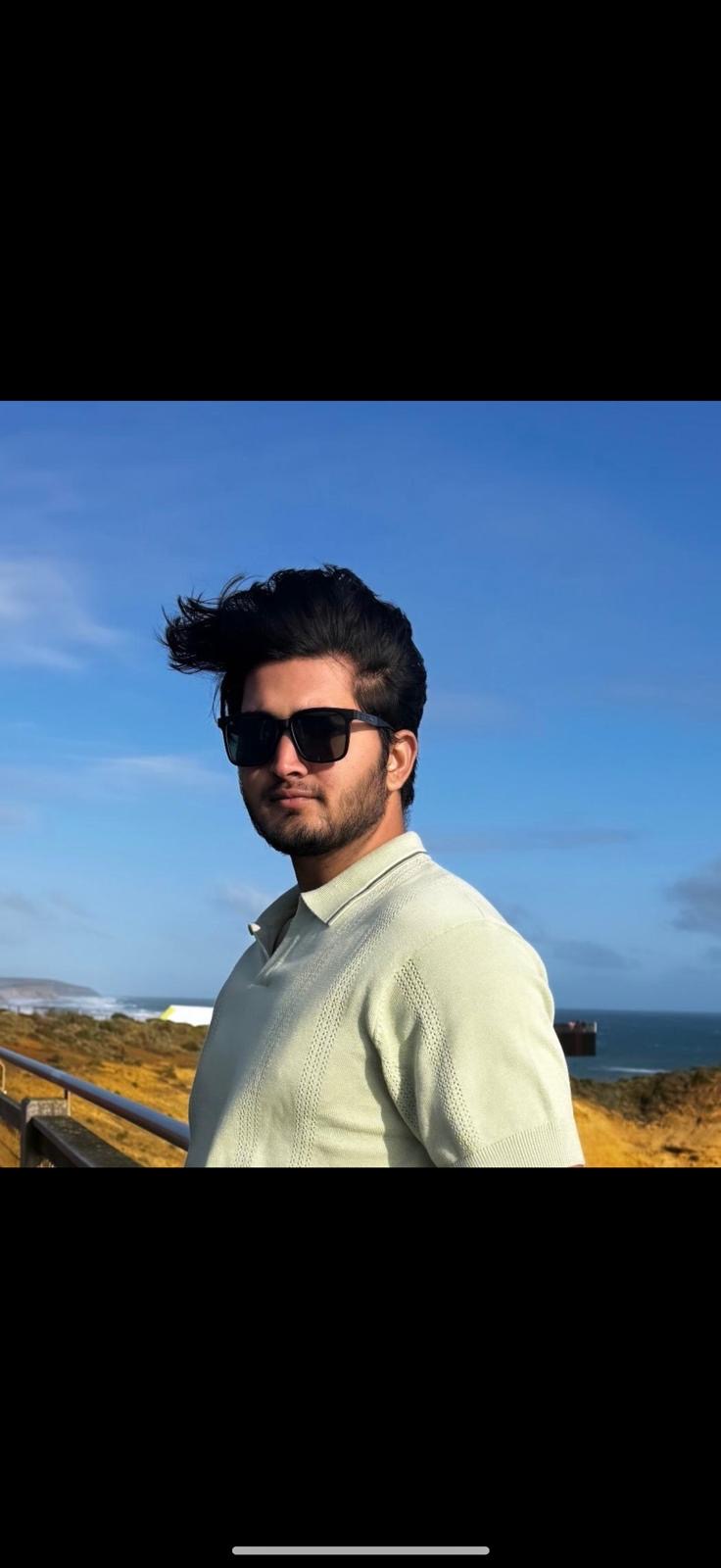 VINEET YADAV
