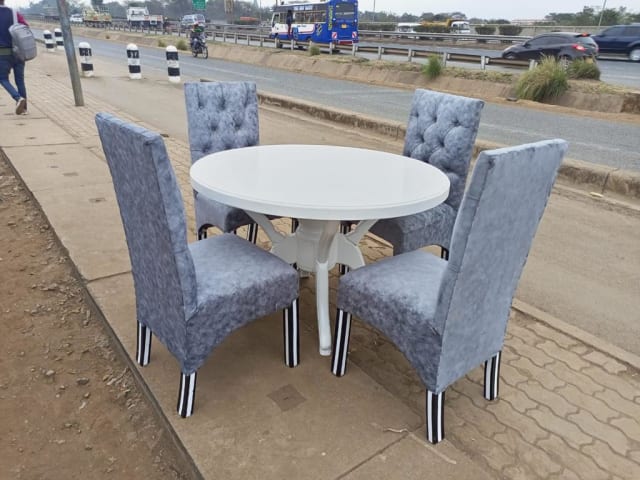 Round White Dining Set with Grey Chesterfield Chairs – 4 Seater