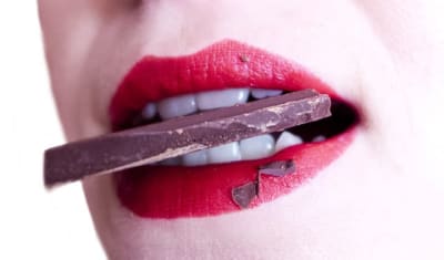 eat dark chocolate