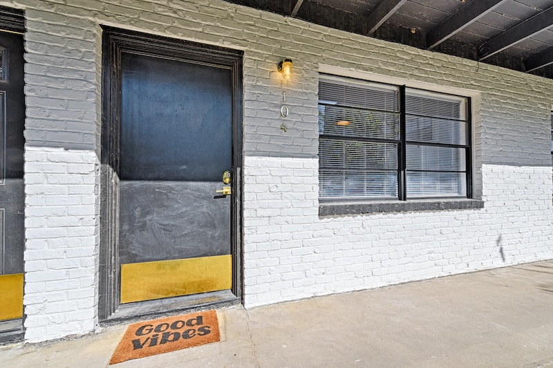 Secure building entrance with keypad entry