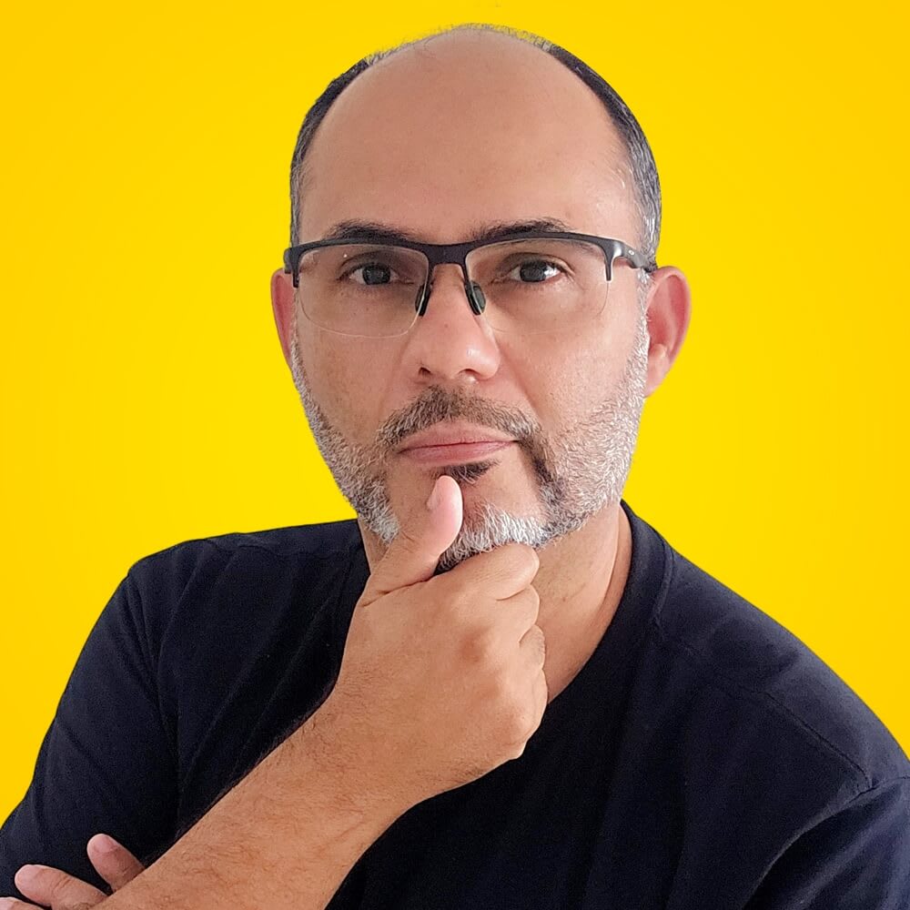 Wellington Luiz, estrategista em negócios e fundador da EstrategiandoAI