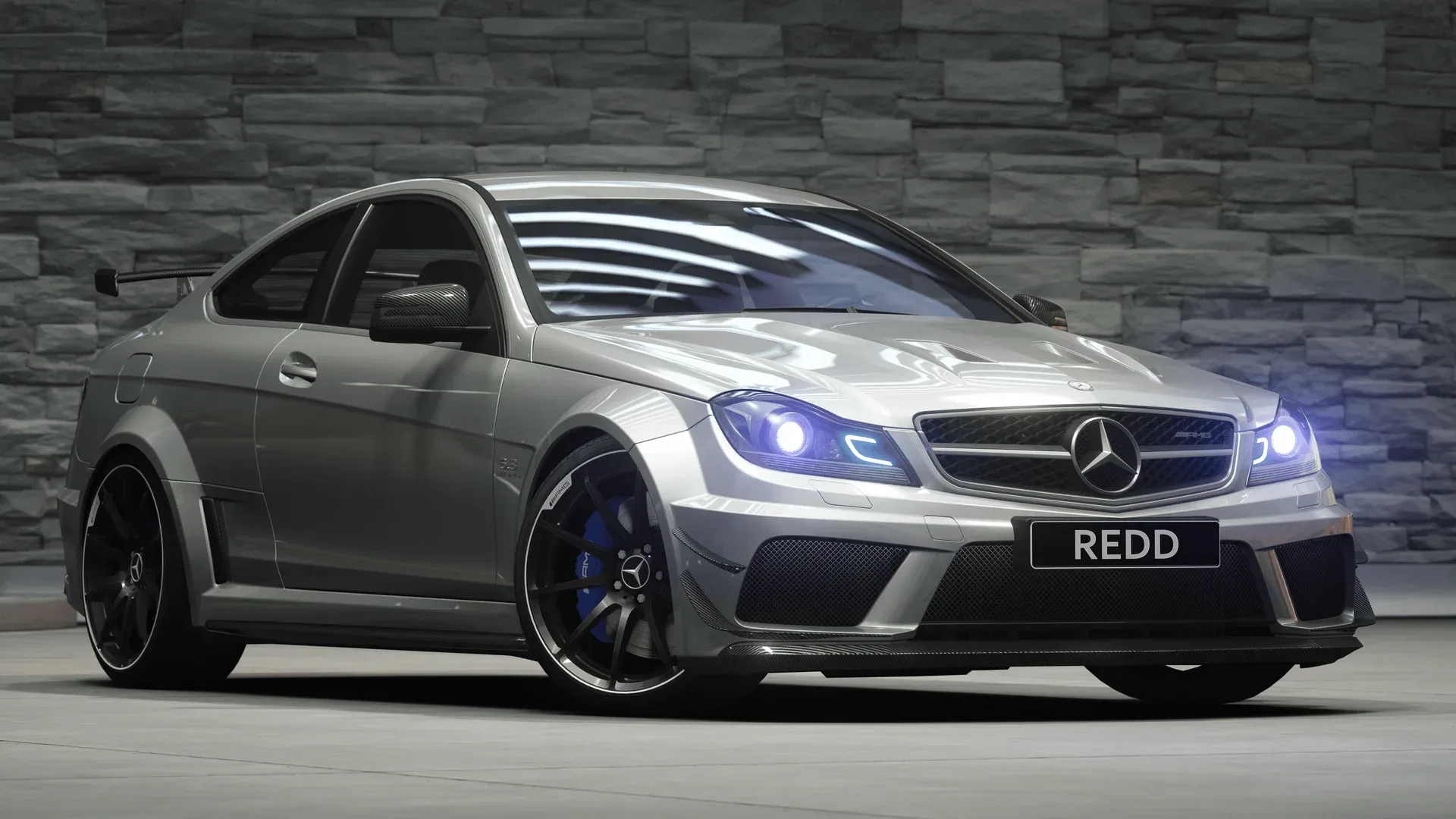 Mercedes C63 Amg