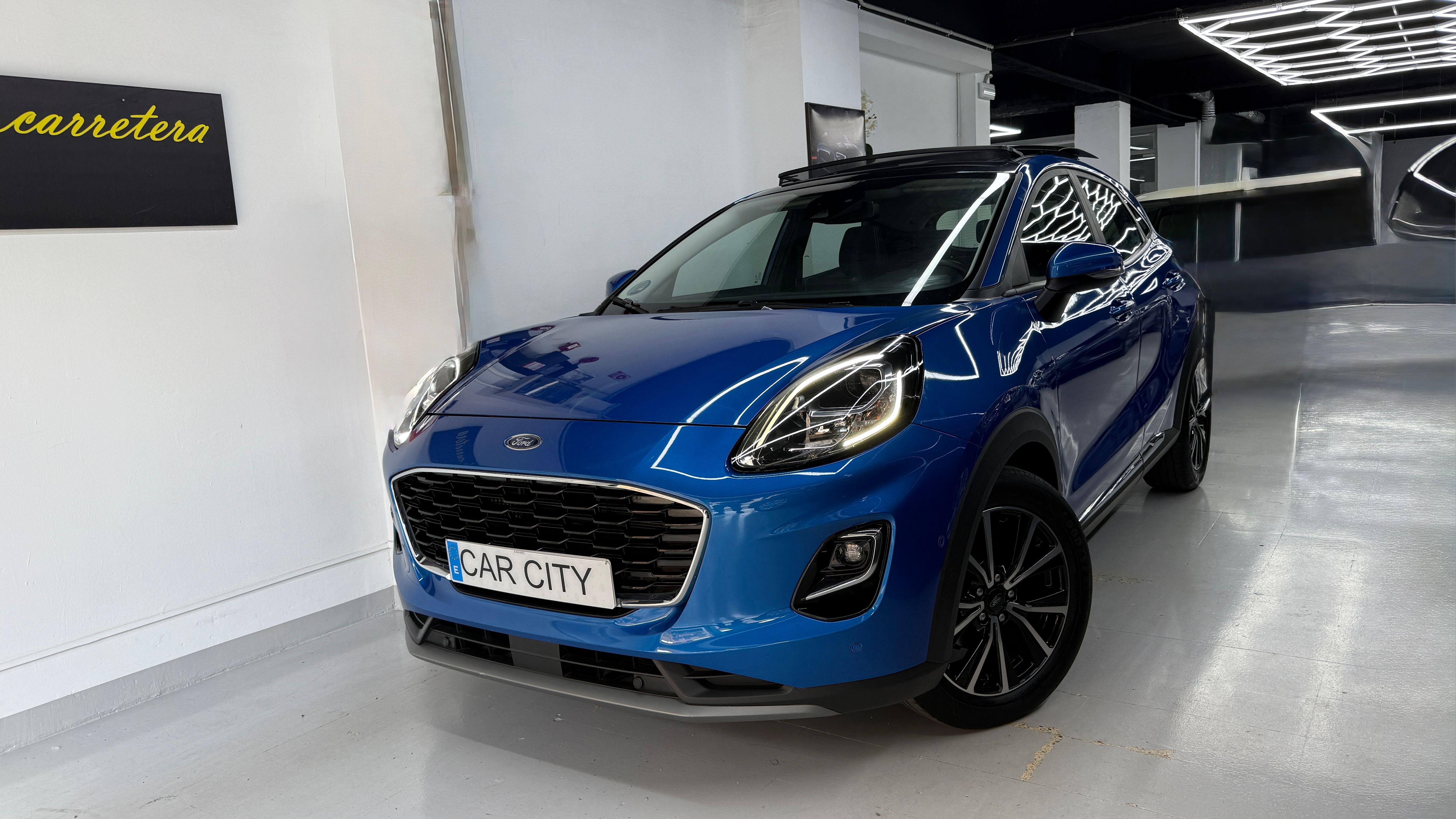Coche de segunda mano Ford Puma en Barcelona - Vista 1