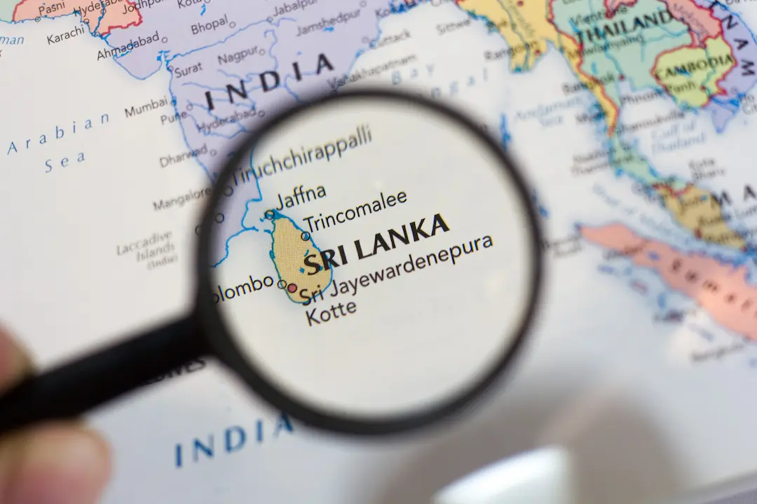 Sri Lanka at a Glance: Essential Travel Information - Blog cover image