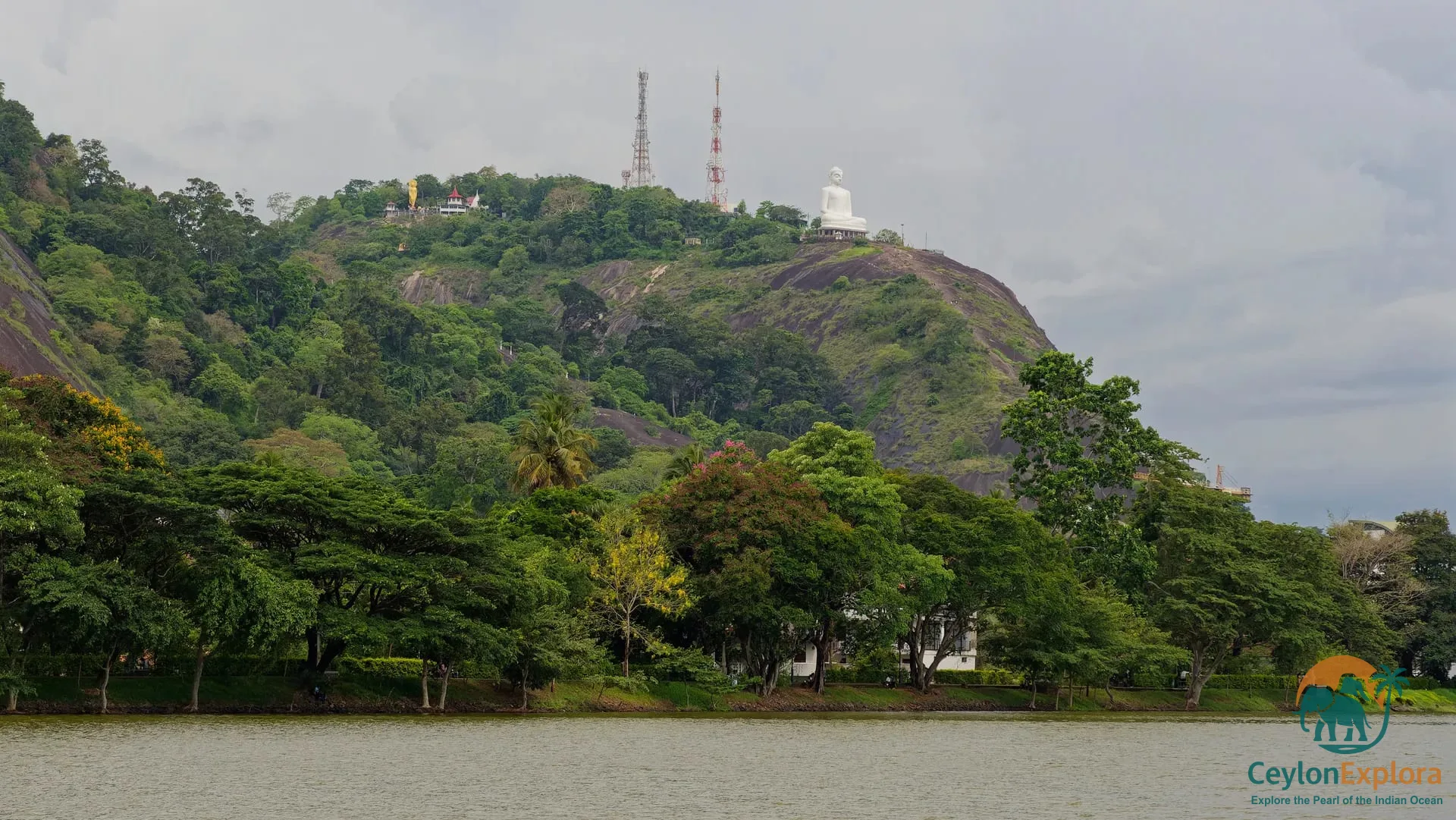 Kurunegala Rock and Lake