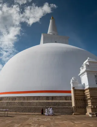 Ruwanwelisaya Stupa