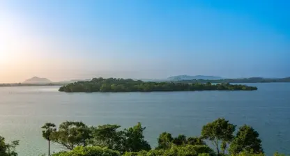 Victoria Dam & Reservoir