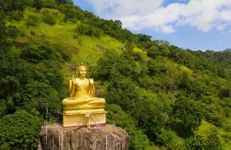 Aluviharaya Rock Cave Temple