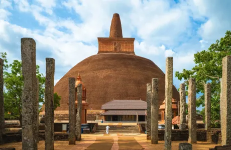 Abhayagiri Dagoba