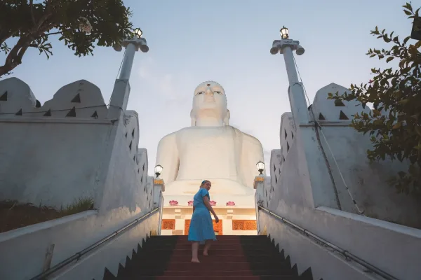 Bahirawakanda Vihara Buddha Statue