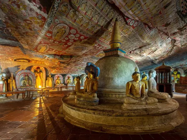 Dambulla Cave Temple