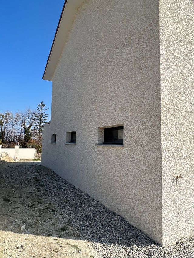 Uniformisation de la façade grâce au crépi