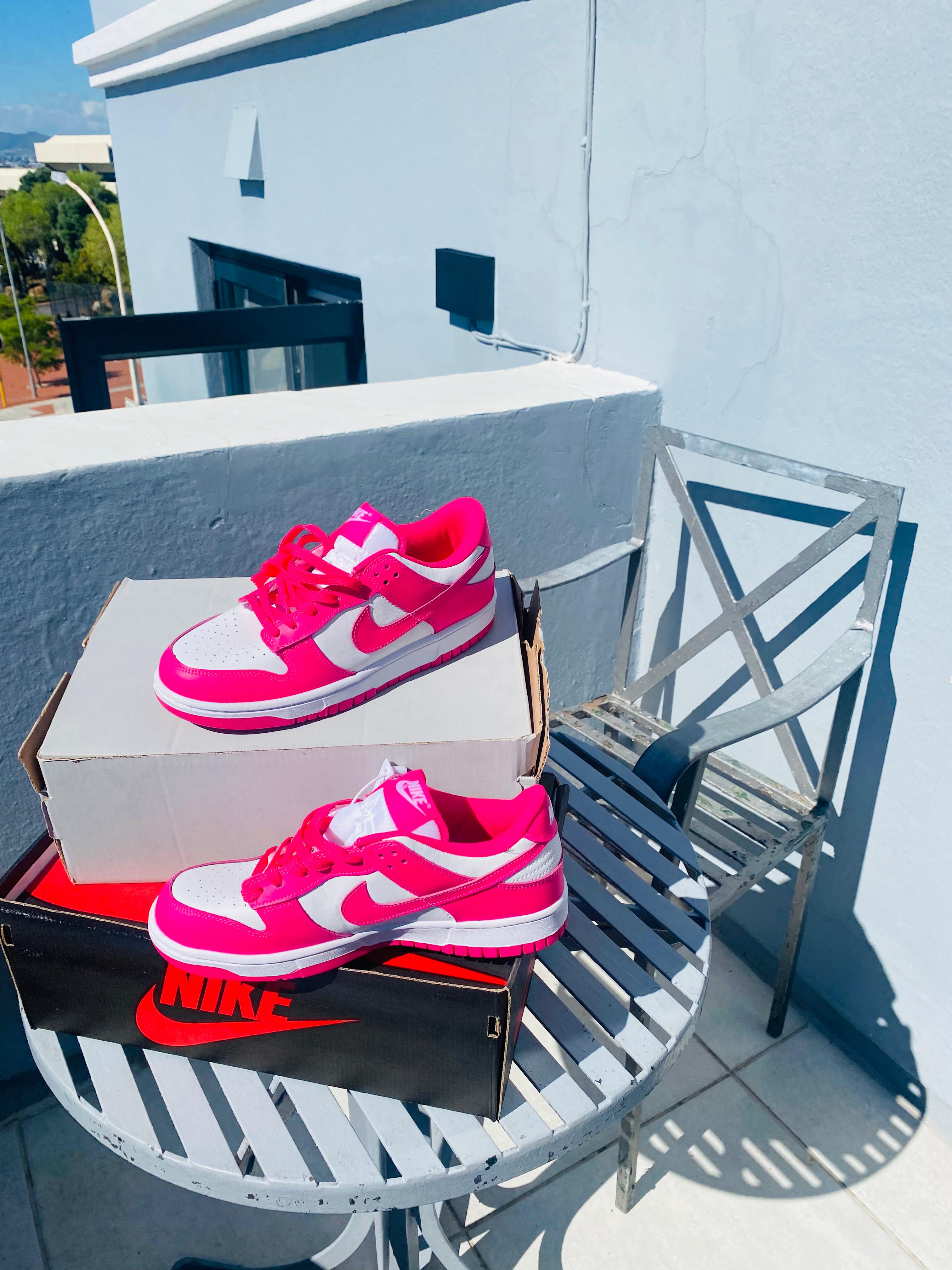 Sneaker