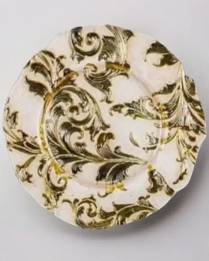 Underplate Gold Detail