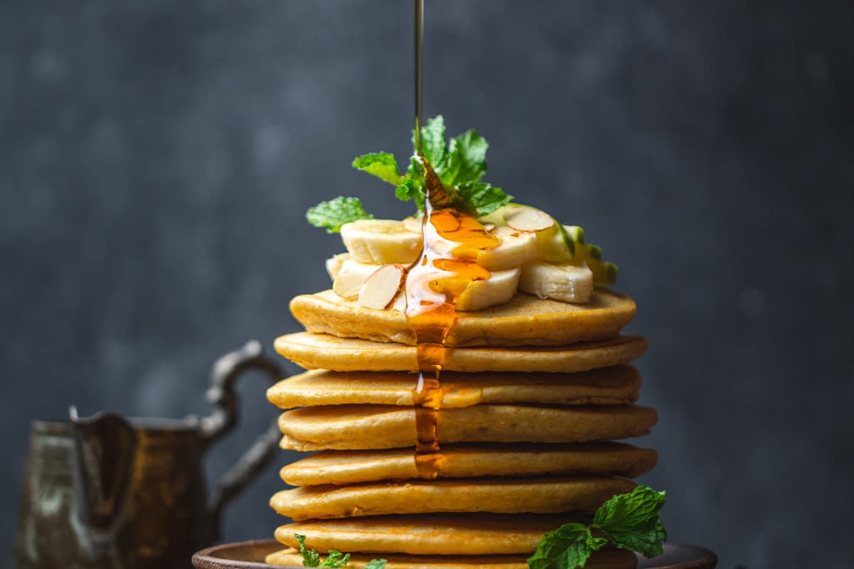 Fluffy Blueberry Pancakes