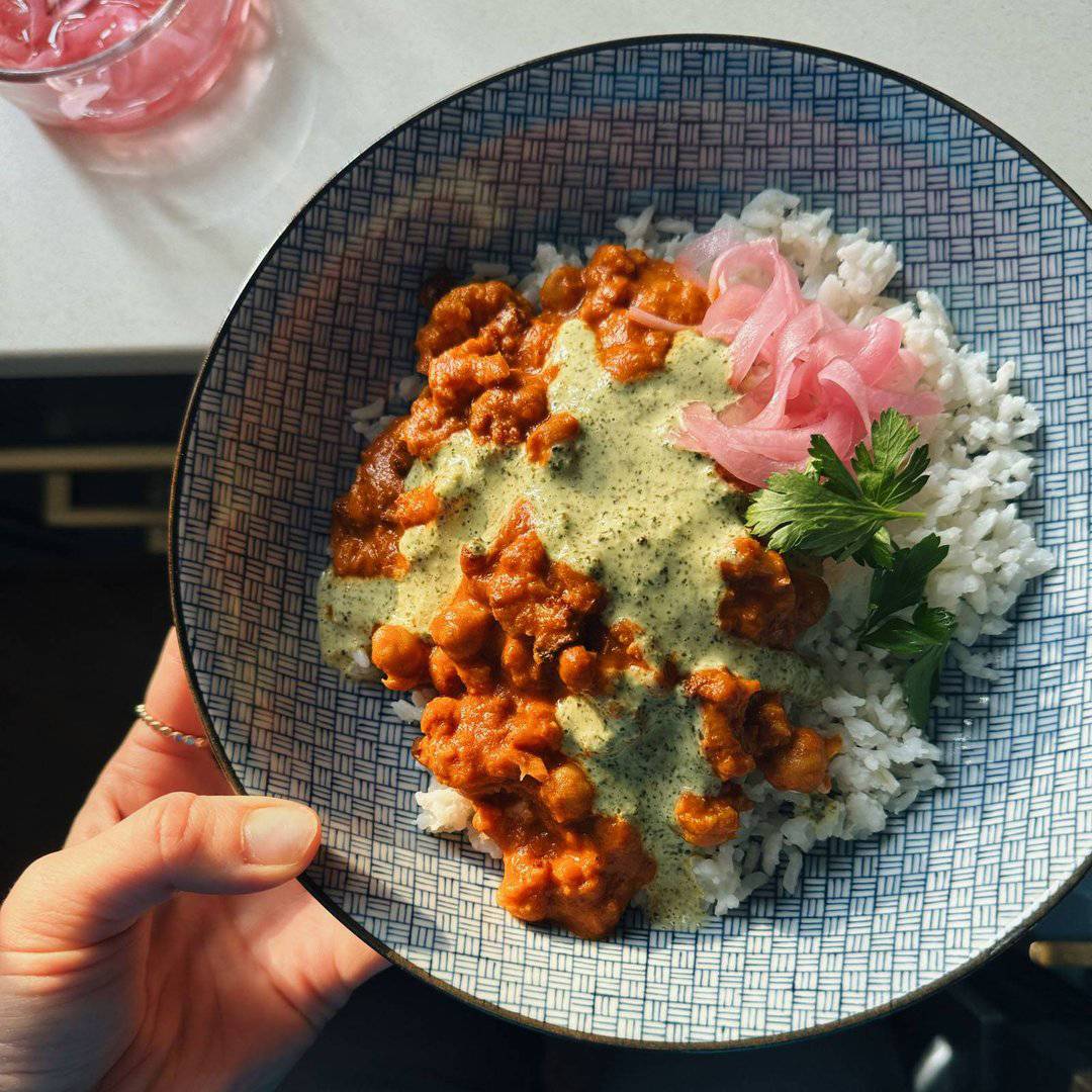 Butter Cauliflower and Chickpeas with Mint Cilantro Sauce