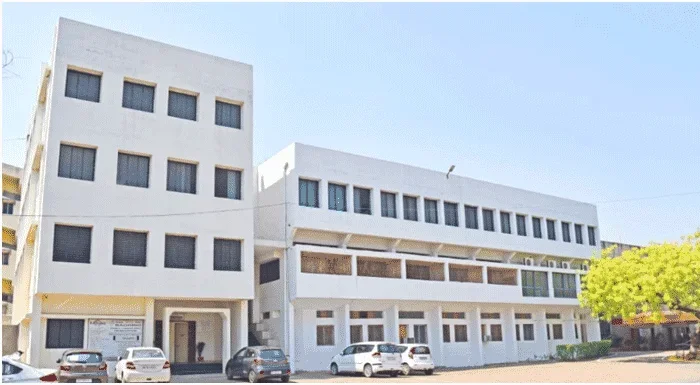 ACPM Medical College, Dhule