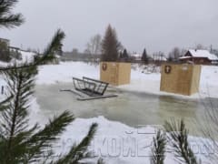 В Полевском для крещенских купаний вновь оборудована купель на Чусовой