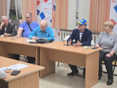Исторический клуб в Лесном обсудил древние изобретения и юбилей ЛДПР