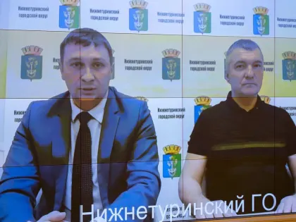 Губернатор Евгений Куйвашев поддержал инициативу по строительству спортивной площадки