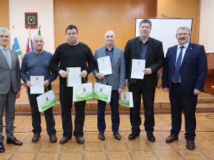 За высокий профессионализм