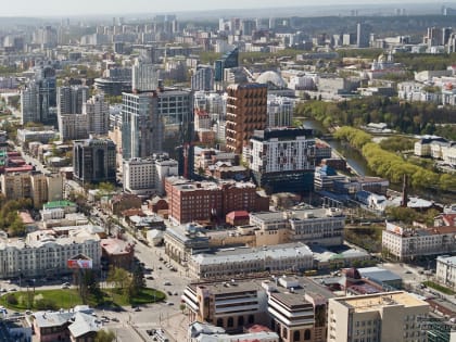 В Екатеринбурге движение по улице Горького станет двухсторонним