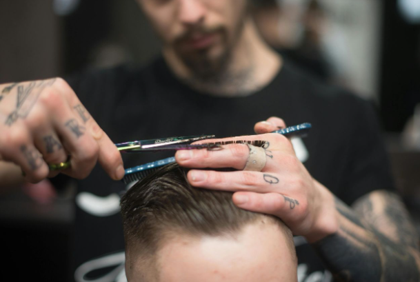 Why Men Should Opt for a Buzz Cut This Summer