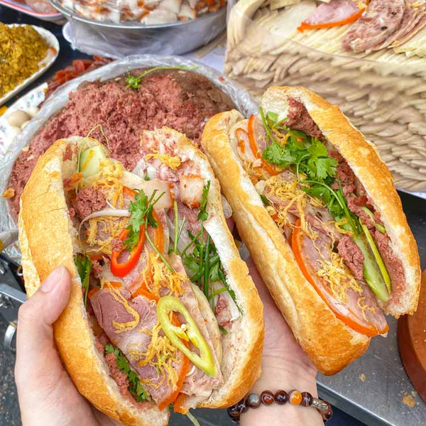Lễ hội bánh mì lần đầu tiên tổ chức ở Sài Gòn Lễ hội bánh mì lần đầu tiên tổ chức ở Sài Gòn