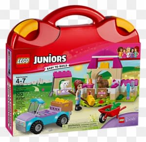 Care For The Animals At The Farm, Featuring A Pickup - Lego Juniors Mia's Farm Suitcase - Transparent PNG Free Download
