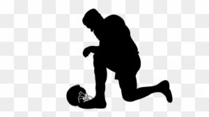 Central Michigan Life - Kneeling Football Player Silhouette - Transparent PNG Free Download