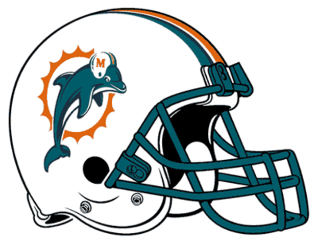 The Rivalry Between The Patriots And Dolphins Involves - Miami Dolphins Football Helmet - Transparent PNG Free Download