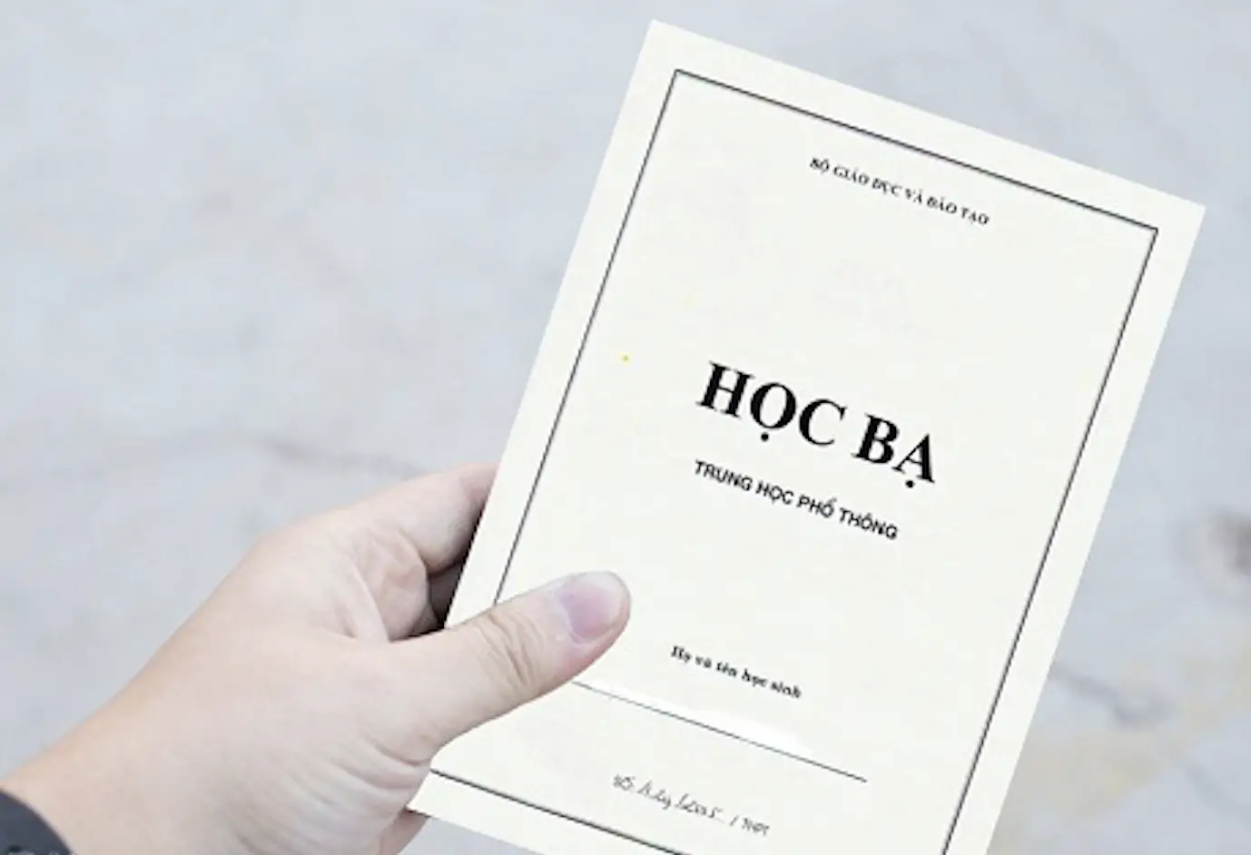 Mất học bạ cấp 3: Làm lại được không? Có học đại học được không?